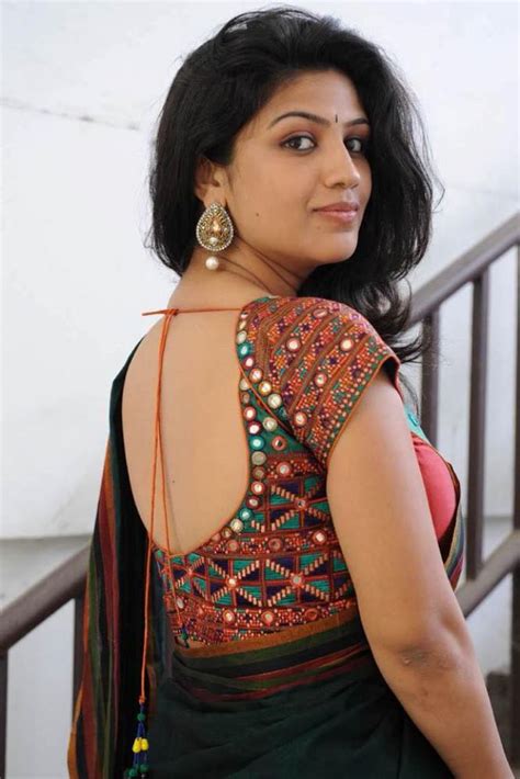 'Big tits aunty malayalam' Search .